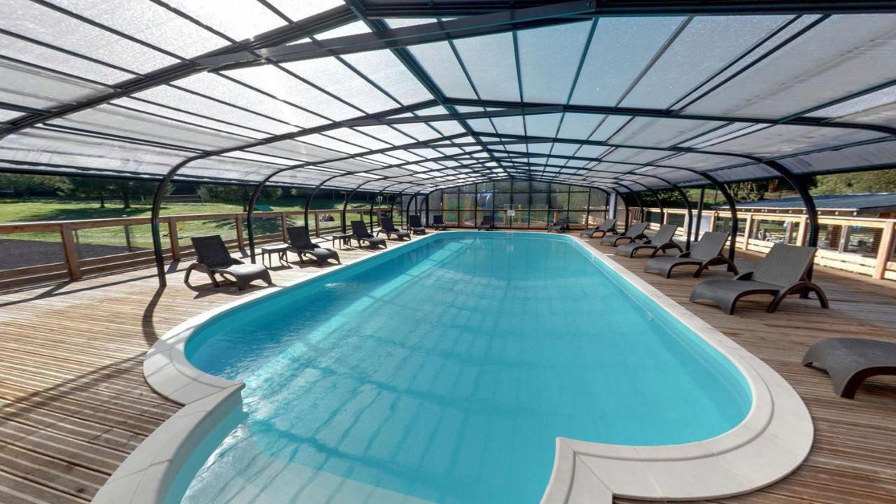 Camping Les Vernieres La Bourboule Sancy ภายนอก รูปภาพ