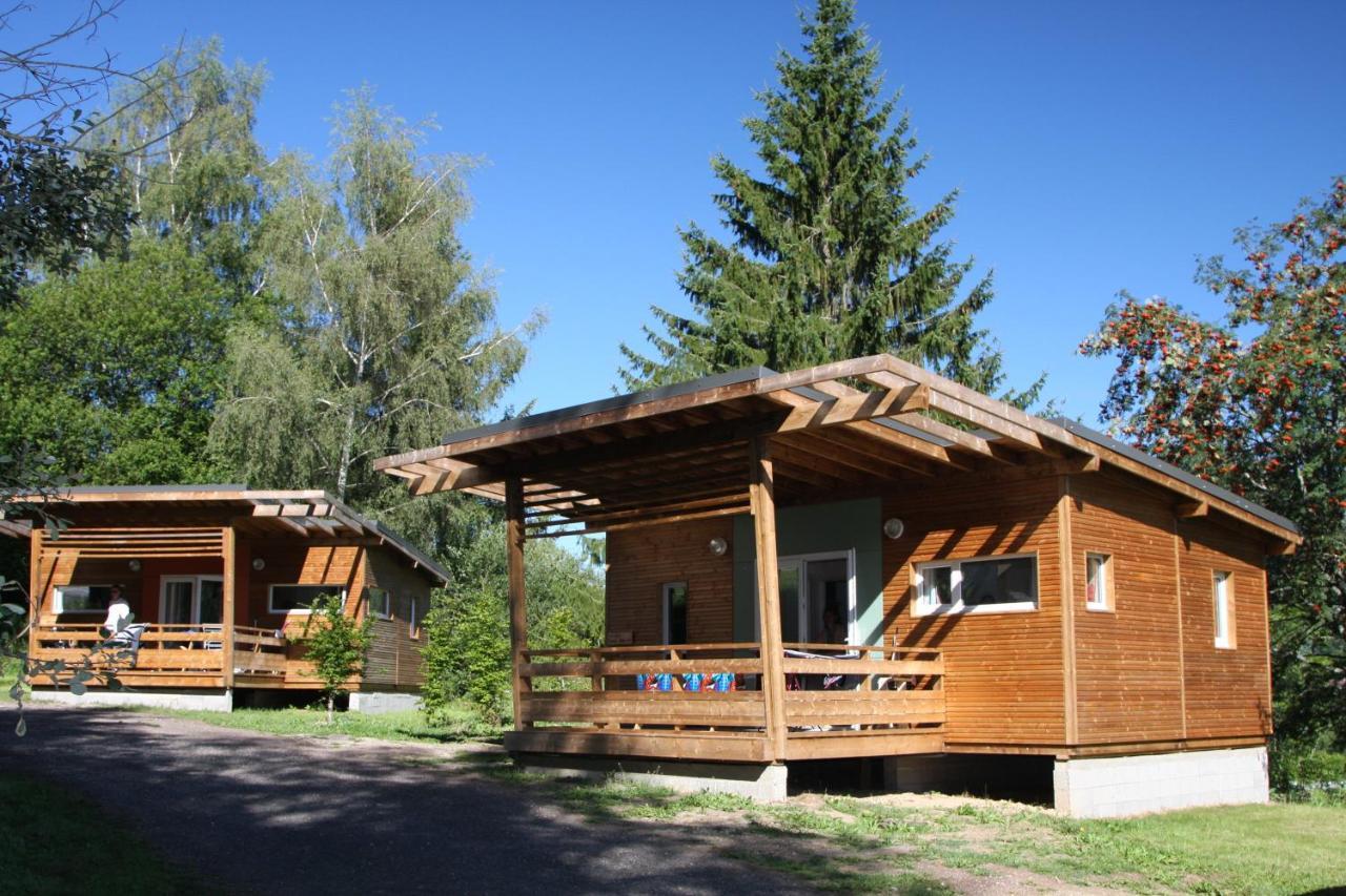 Camping Les Vernieres La Bourboule Sancy ภายนอก รูปภาพ