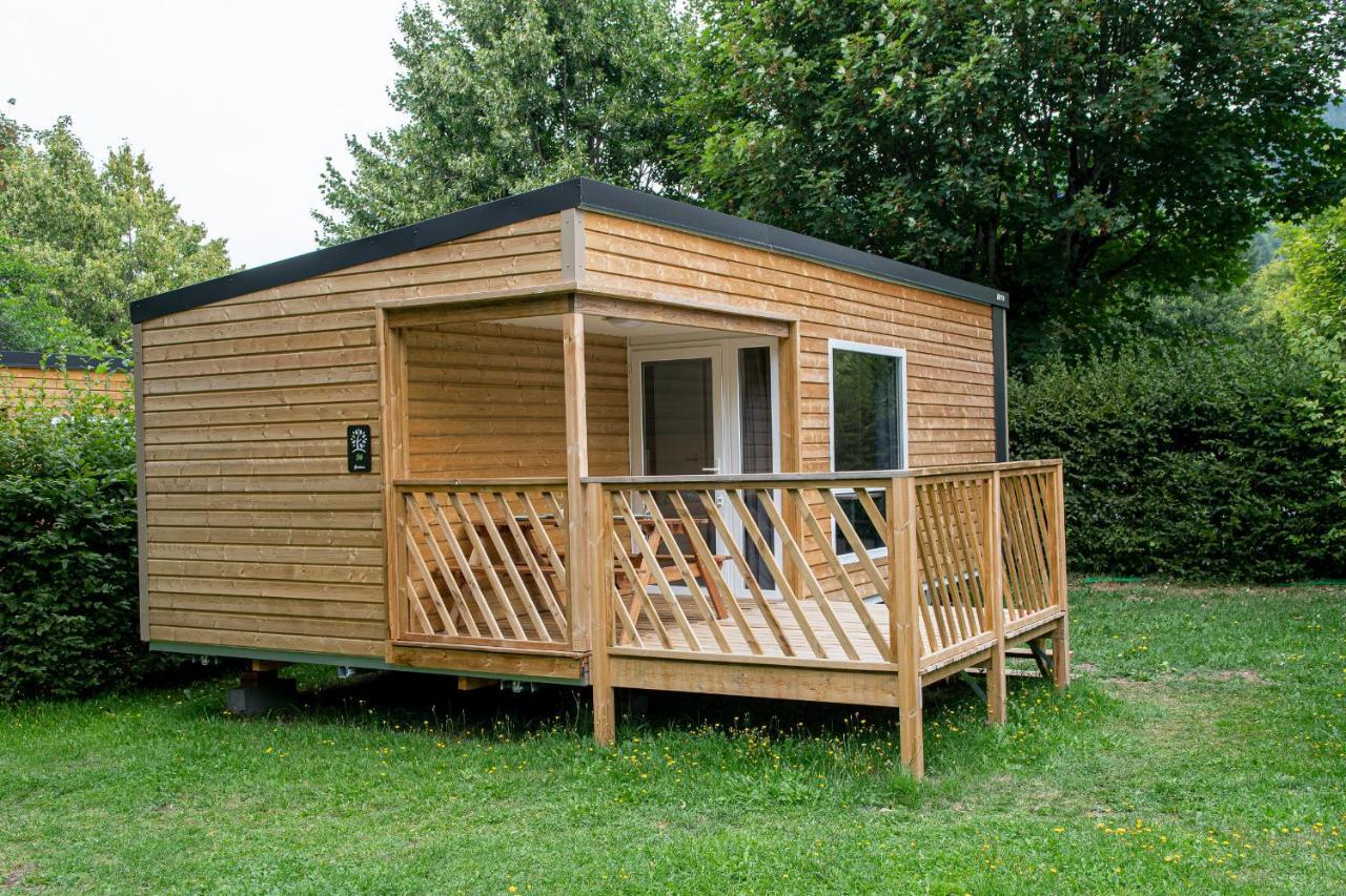 Camping Les Vernieres La Bourboule Sancy ภายนอก รูปภาพ