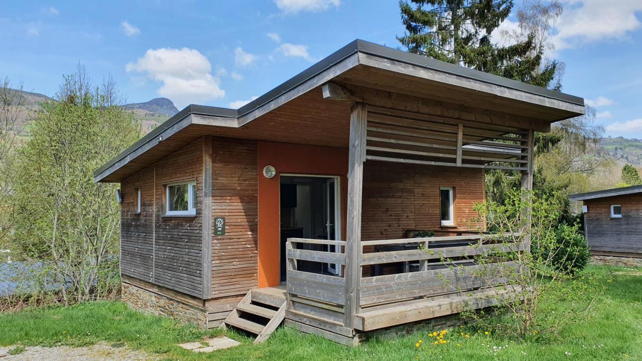 Camping Les Vernieres La Bourboule Sancy ภายนอก รูปภาพ