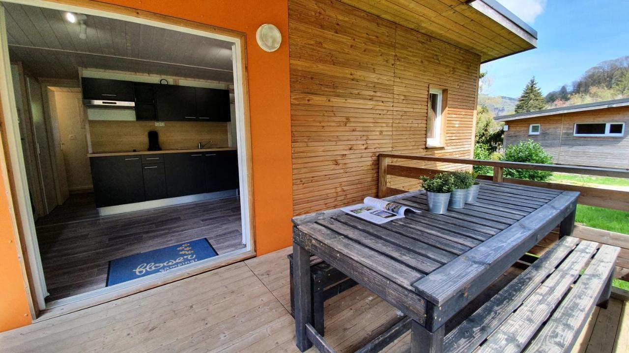 Camping Les Vernieres La Bourboule Sancy ภายนอก รูปภาพ